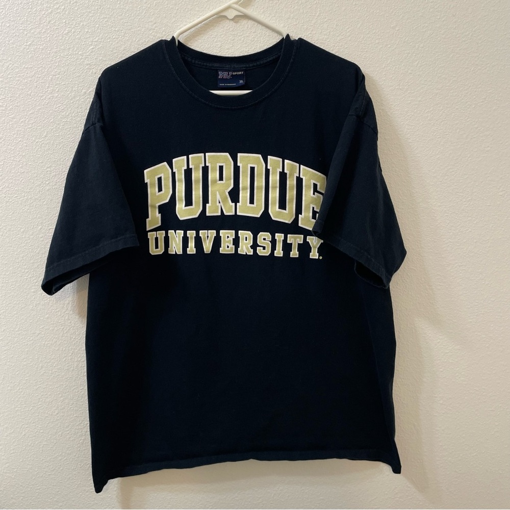 MV sports Purdue university shirt black xl